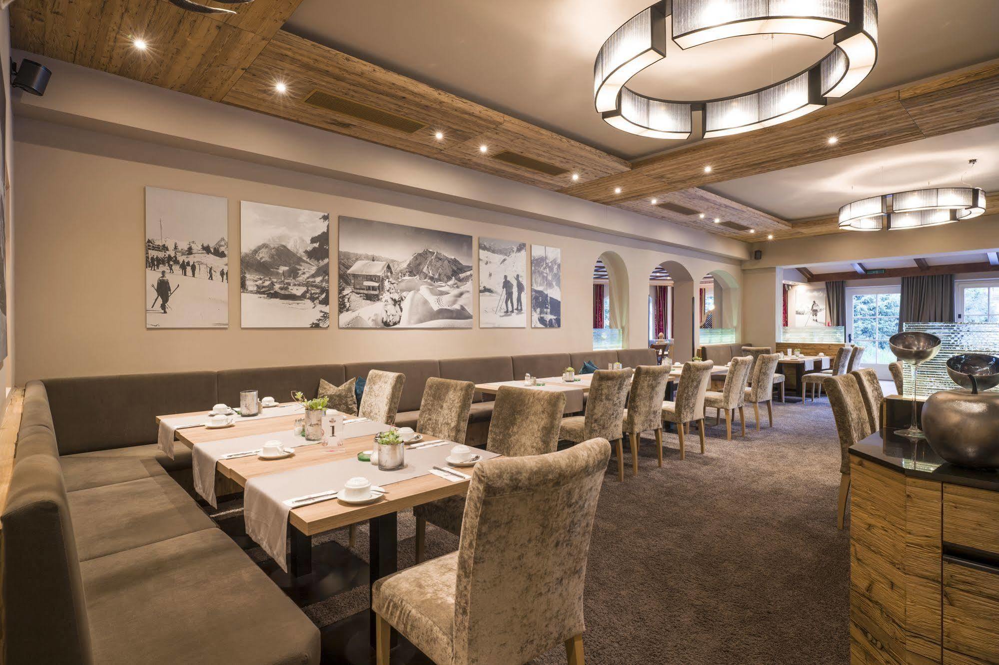 Alpenchalet Bruecke Mayrhofen Ngoại thất bức ảnh